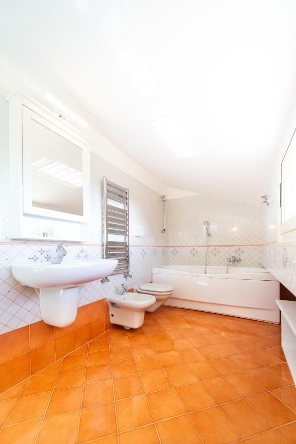 Bibi Home Ospedaletti Exteriér fotografie